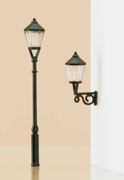 20 Gas lamps<br /><a href='images/pictures/Auhagen/41202.jpg' target='_blank'>Full size image</a>